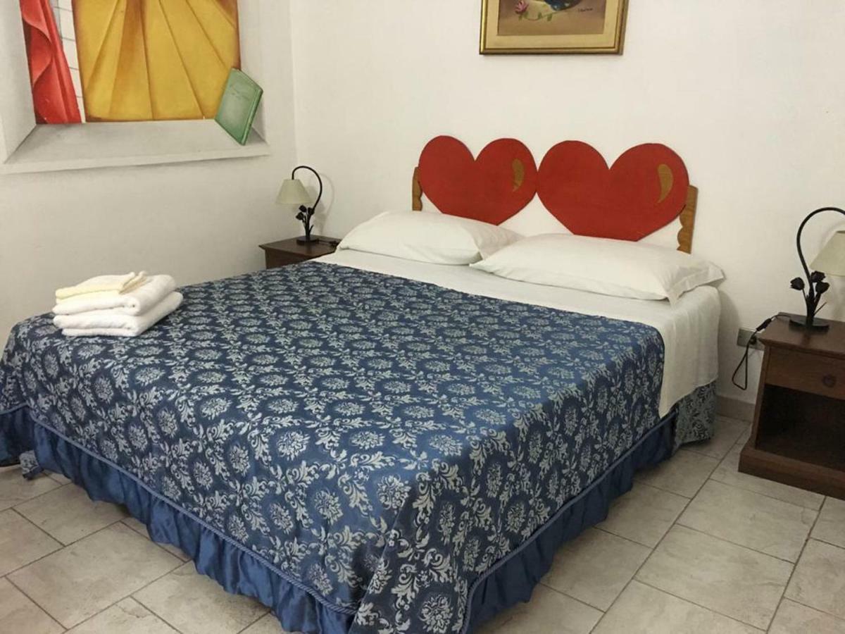 Da Nella Hotel Catania Luaran gambar